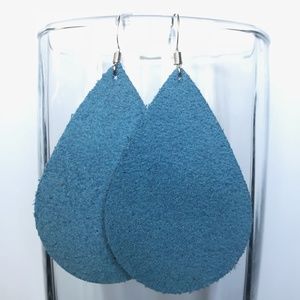 πΌ Baby Blue Suede Earrings